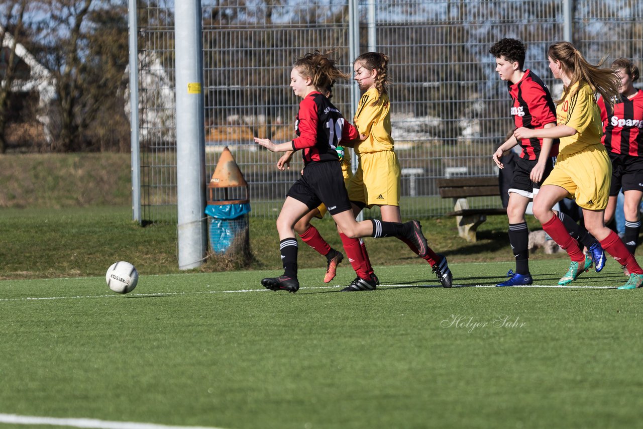 Bild 156 - B-Juniorinnen SG Weststeinburg/Bei - SV Fisia 03 : Ergebnis: 1:2